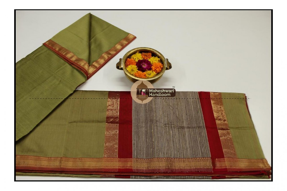 Maheshwari Mehandi Green Gicha Pallu Saree 