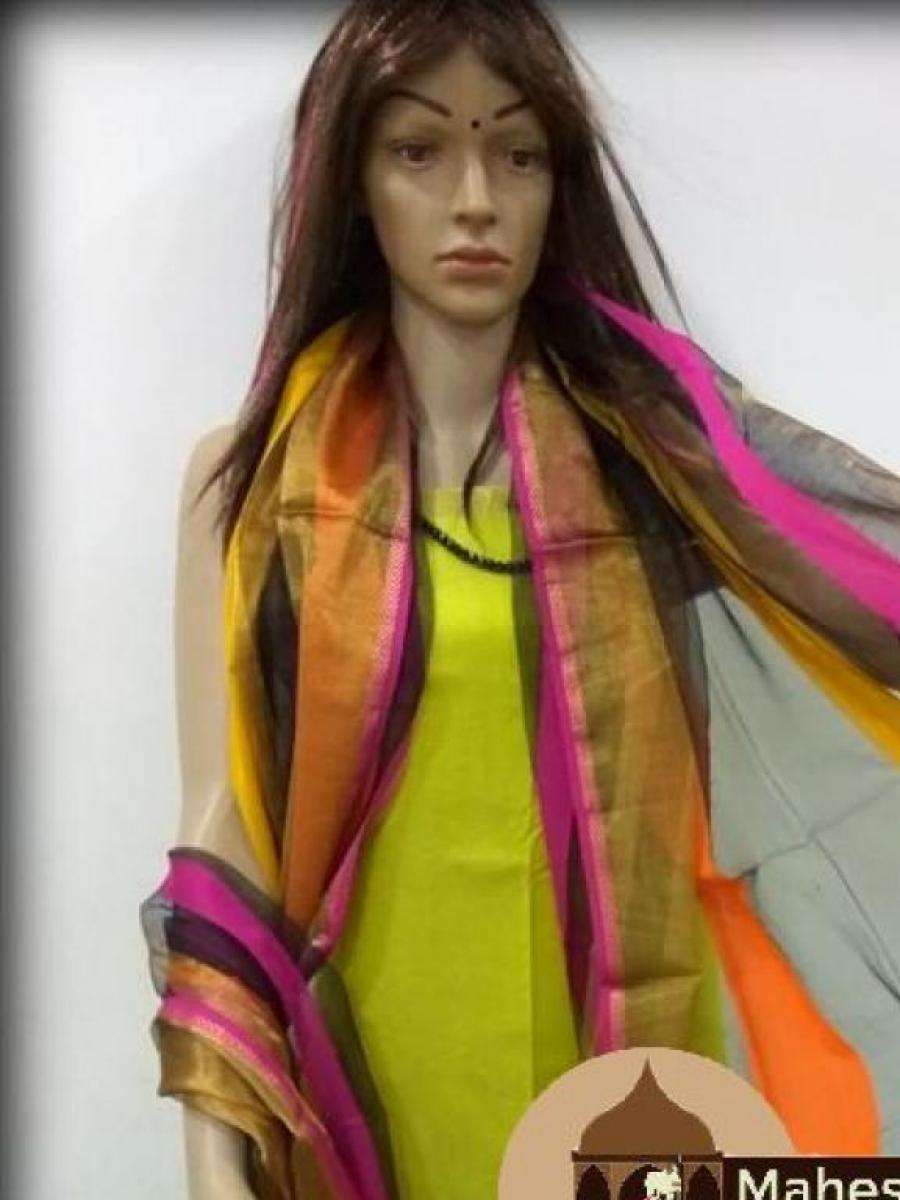 Maheshwari Silk Dupatta With Multi Color Pallu