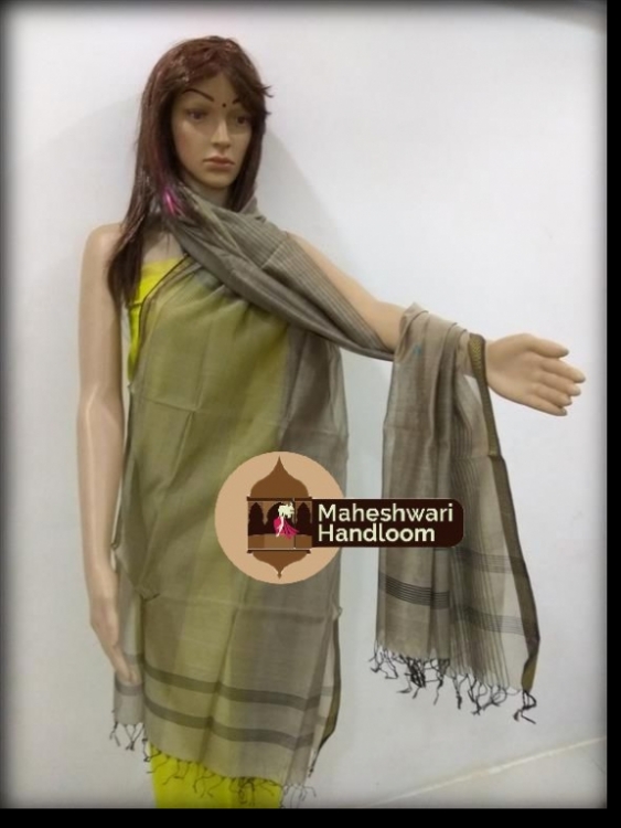 Maheshwari Grey Dupatta With Black Border