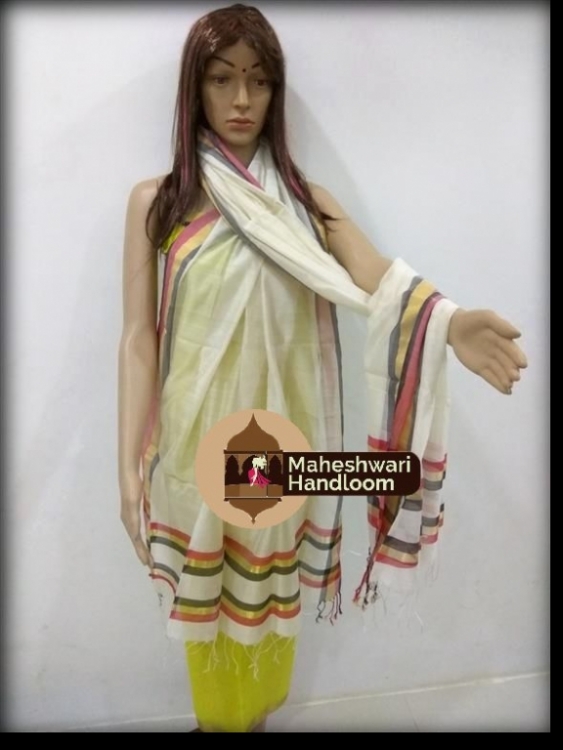 Maheshwari White Dupatta With Jari Red Black Border