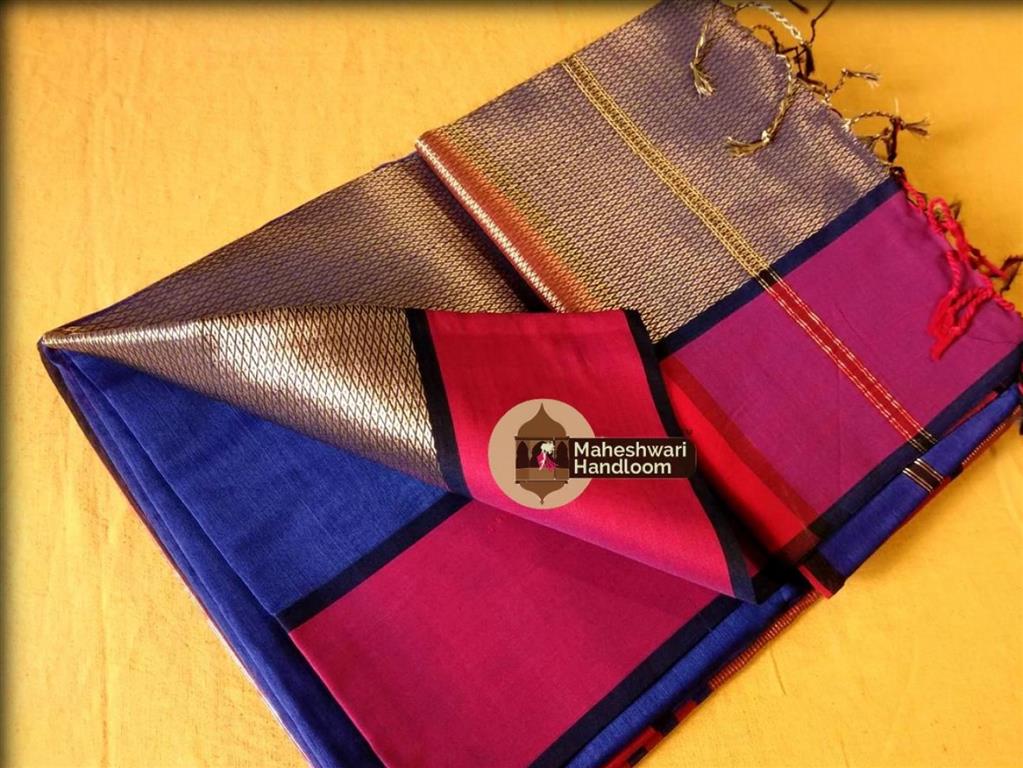 Maheshwari Handloom Blue saree One Side Chatai BOrder