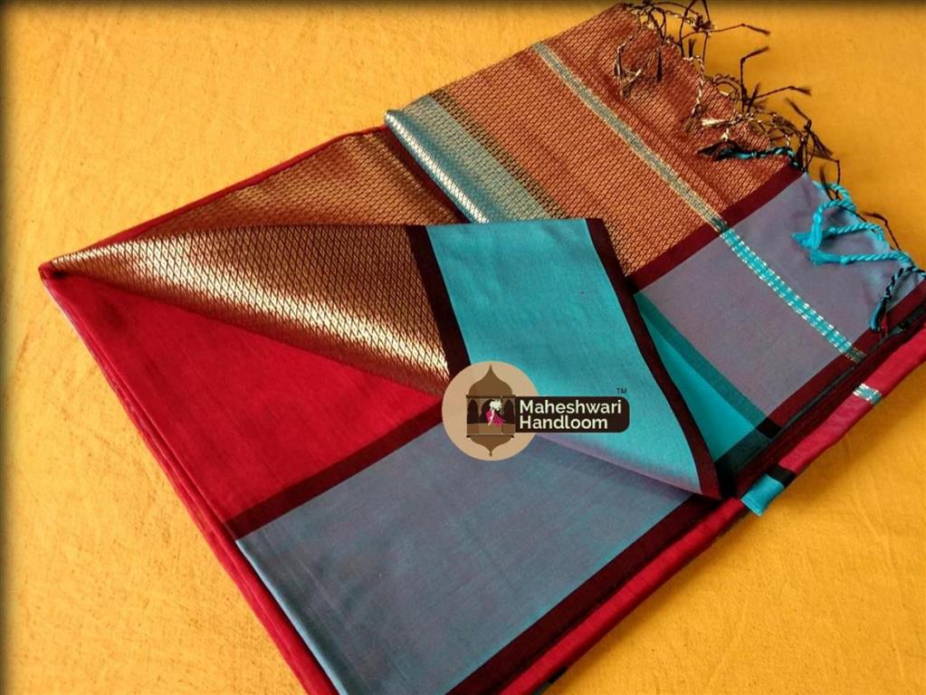 Maheshwari Red Saree with One Side Chatai Border