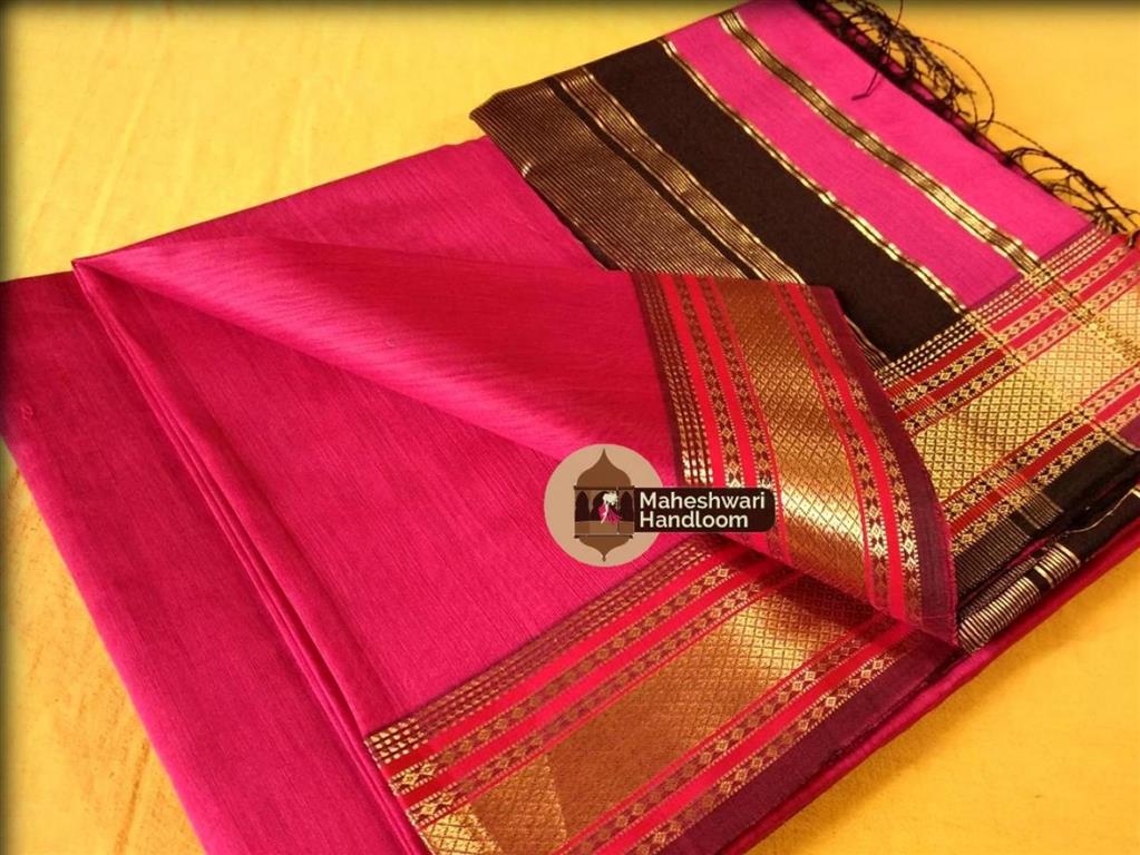Maheshwari Pink Saree With Traditional jari Border