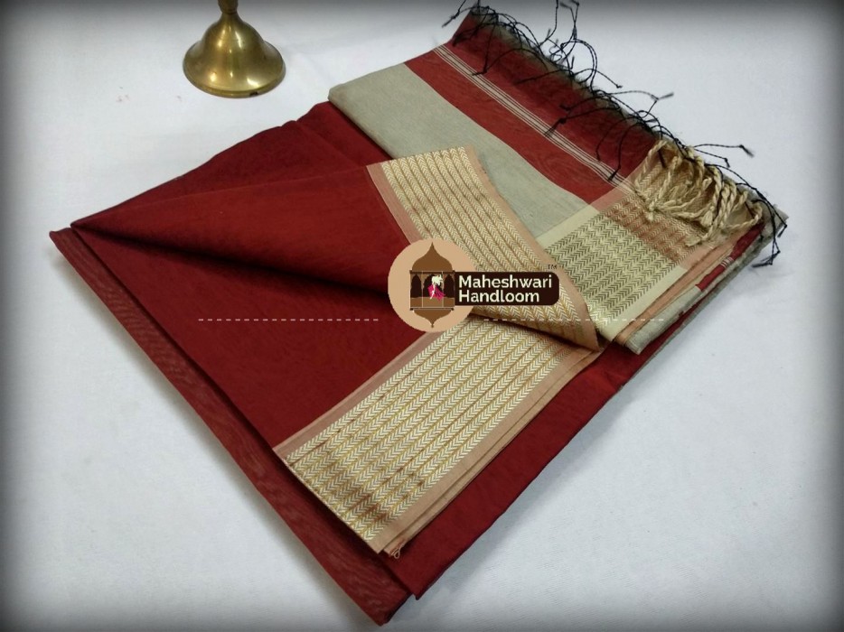 Maheshwari Maroon Resham 9v Border saree 