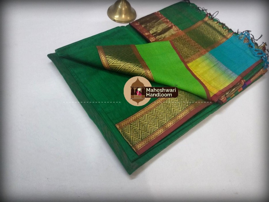 Maheshwari Chutney Green  Shahded Jari Border Saree 