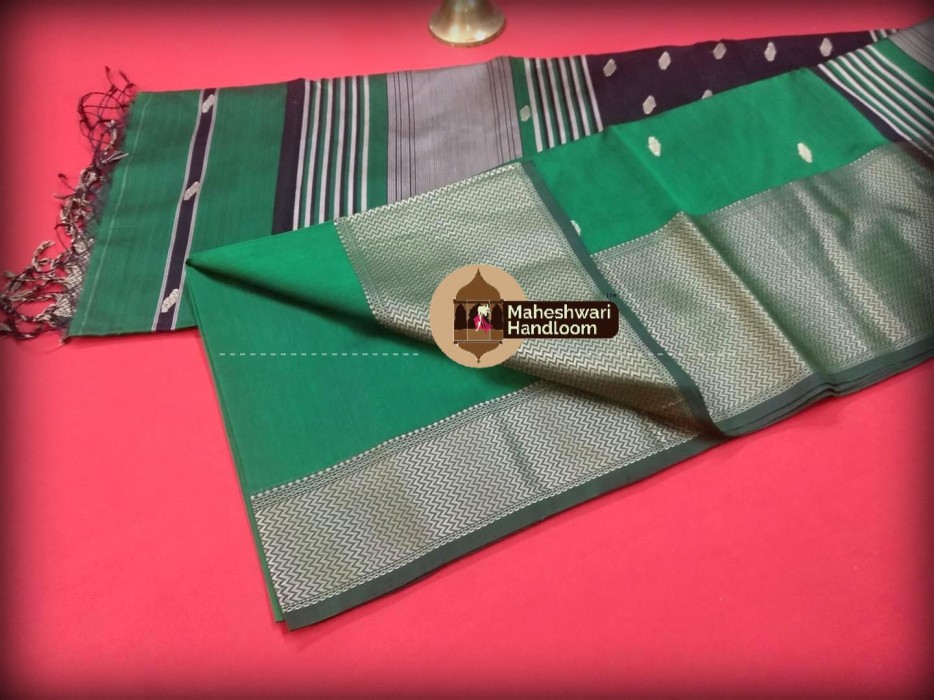 Maheshwari Bottle Green Resham Buti -Motifs saree
