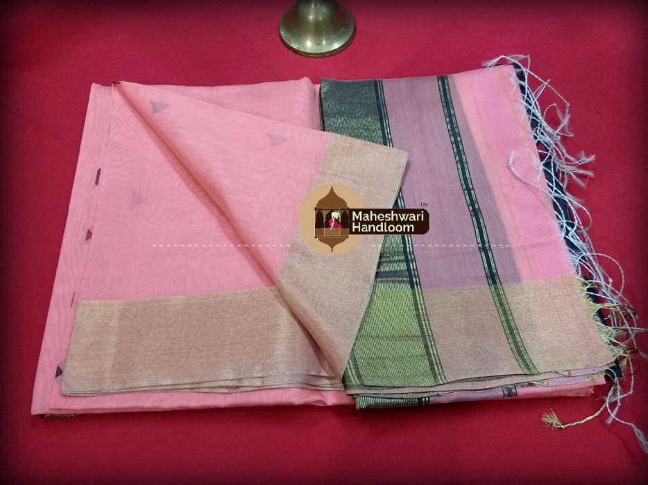 Maheshwari Light Pink Triangle Buti - Motifs Saree
