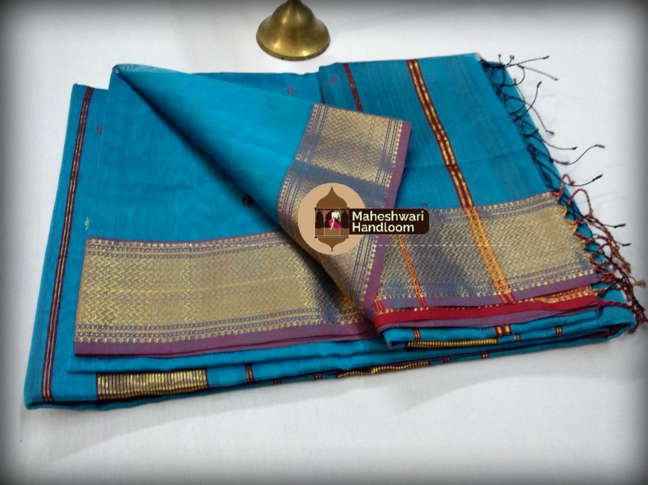 Maheshwari Star Command Blue Triangle Buti - Motifs Saree
