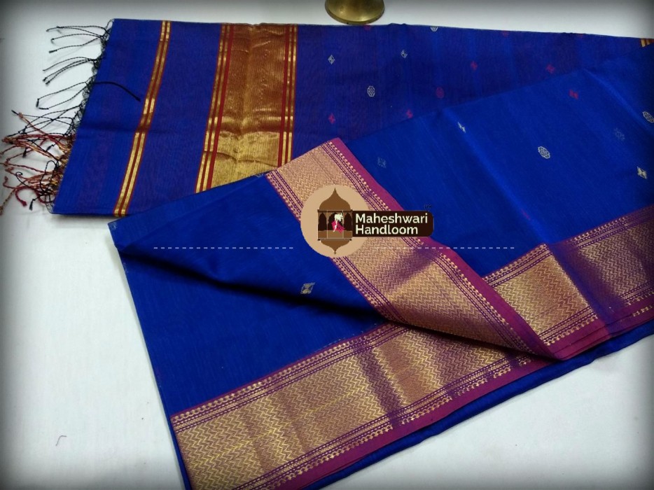 Maheshwari Dark Blue Triangle Buti - Motifs Saree