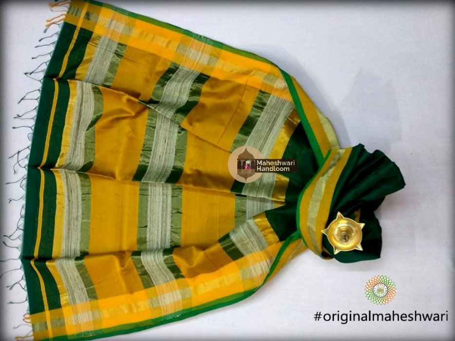 Handwoven Maheshwari Kosa Pallu Rama Green Saree