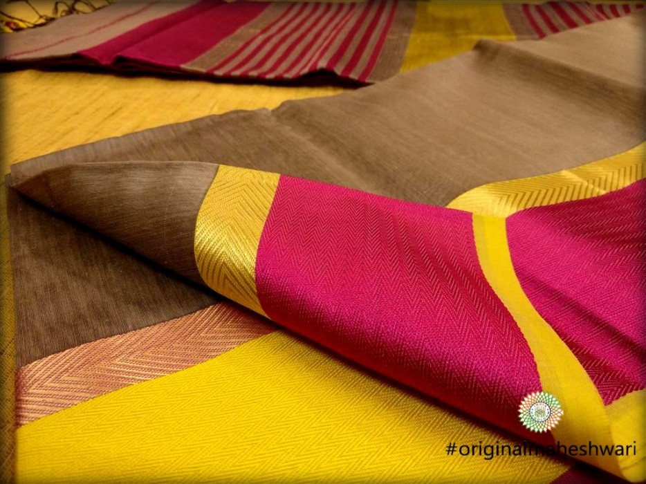 Maheshwari Tussar Ganga Jamuna saree