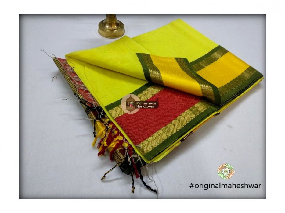 Maheshwari Light Green Keri buti Border Saree