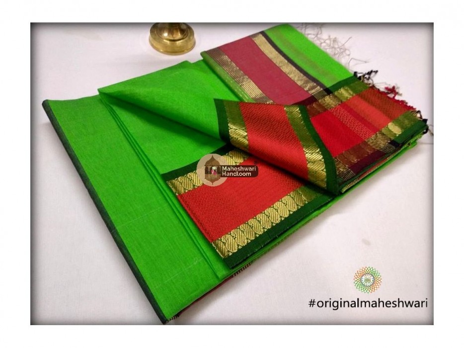 Maheshwari Parrot Green Keri buti Border Saree
