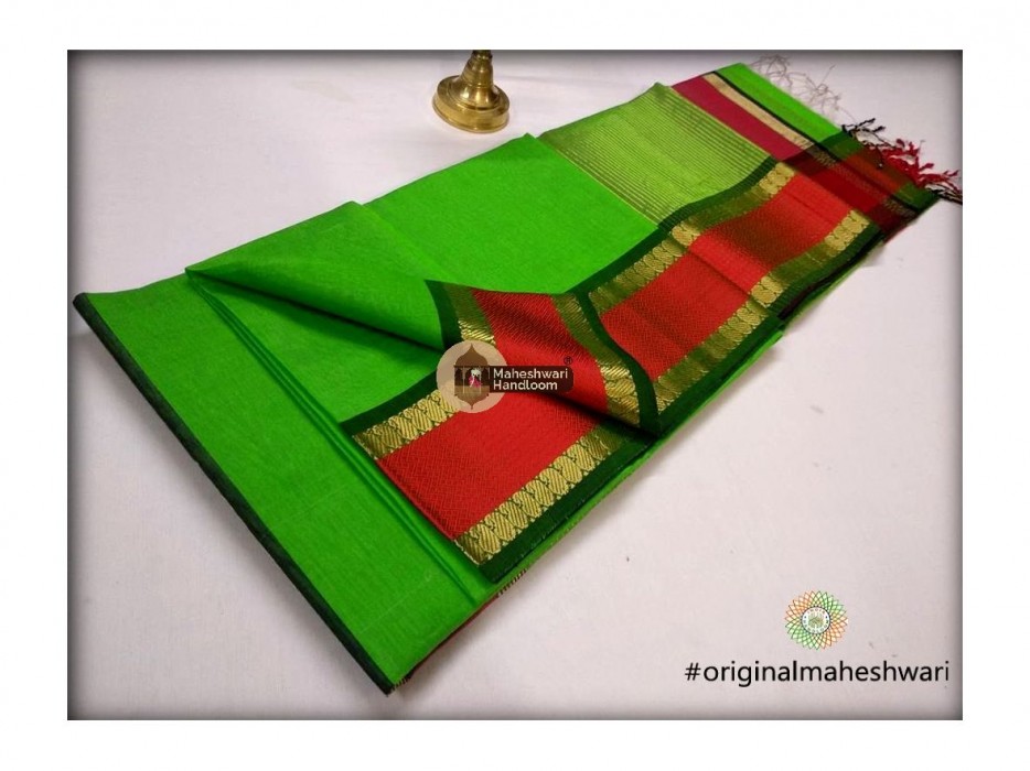 Maheshwari Parrot Green Keri buti Border Saree