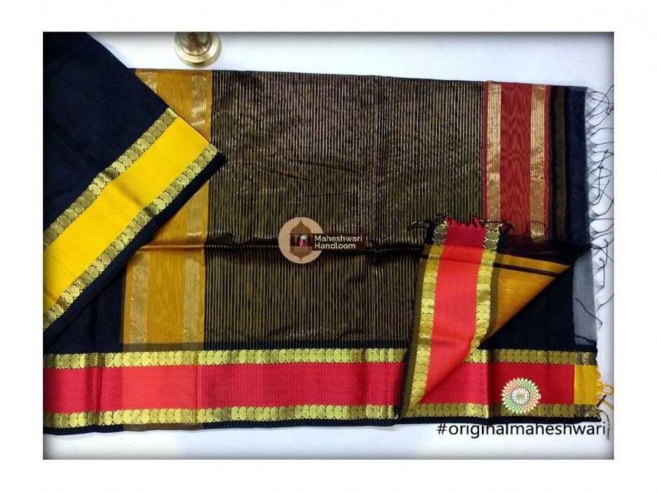 Maheshwari Black Keri buti Border Saree