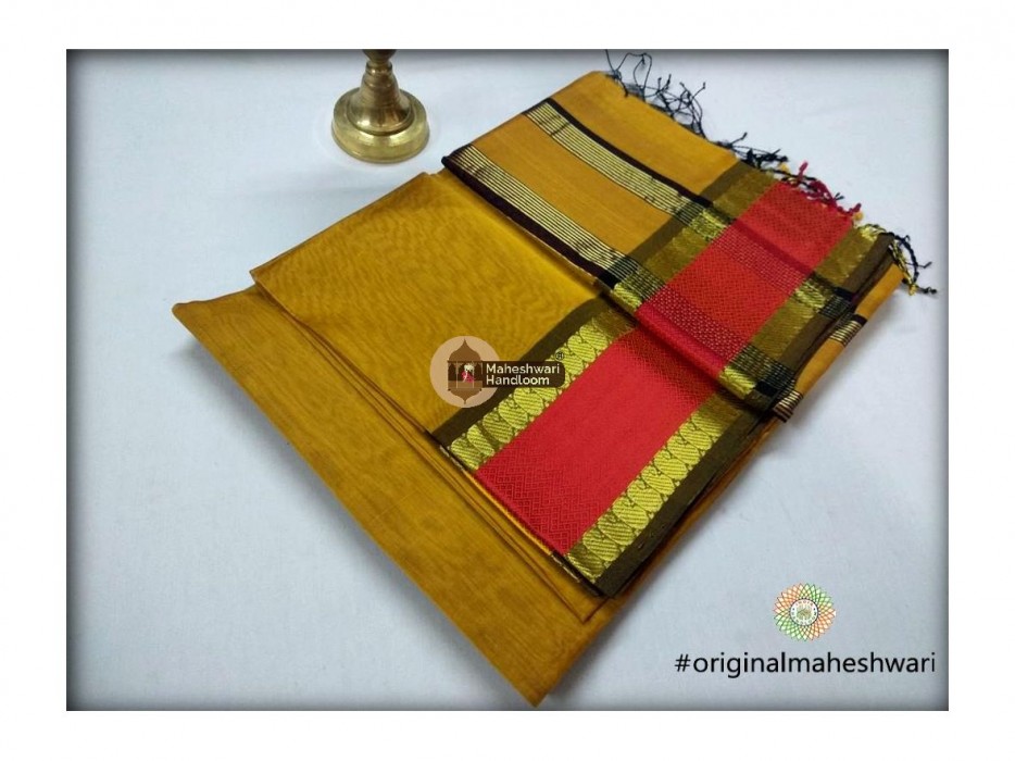 Maheshwari Mustard Yellow  Keri buti Border Saree