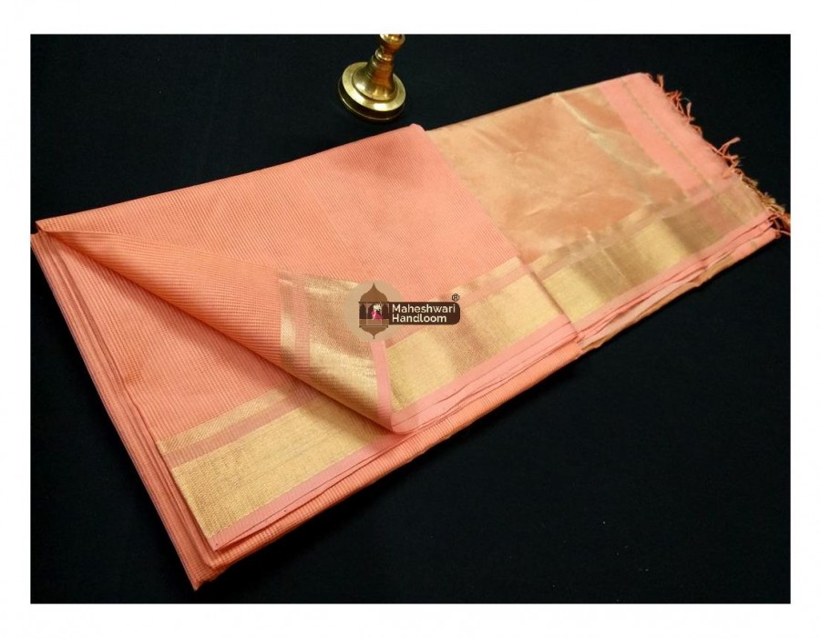      Maheshwari Bublegum Checks Fabric Saree     