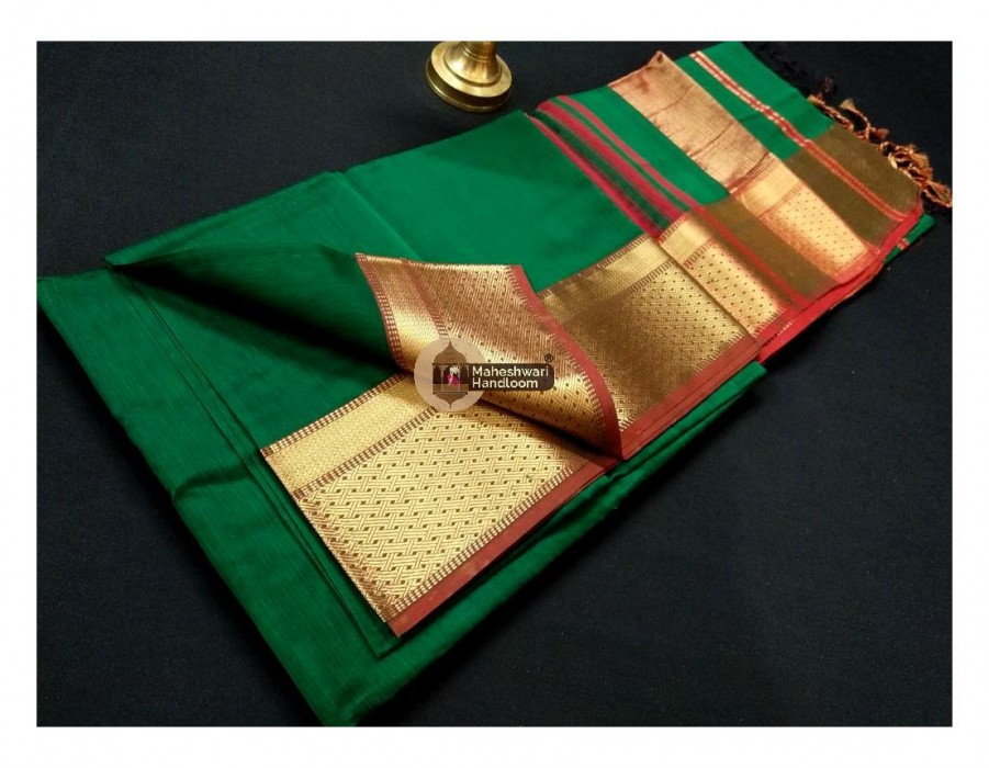 Maheshwari Dark Green Jari Border Saree 