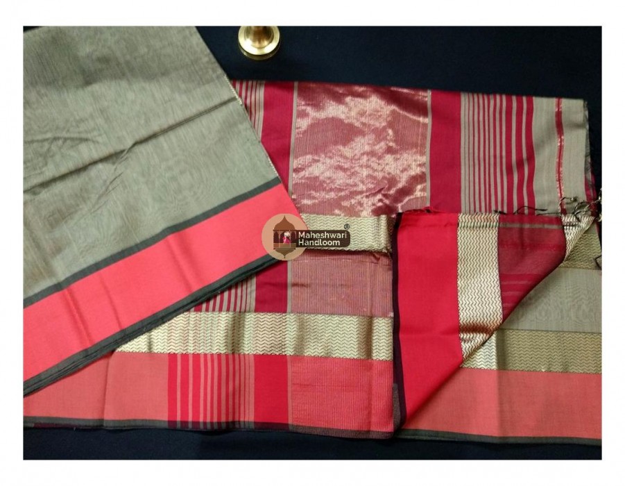 Maheshwari Tussar Water Wave Jari Border Saree