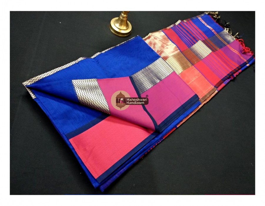 Maheshwari Royal Blue Water Wave Jari Border Saree