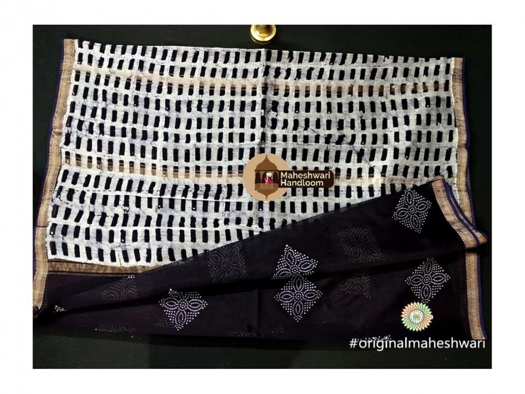 Maheshwari Black Batik Print Saree