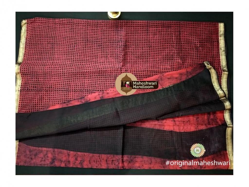 Maheshwari Red Batik Print Saree