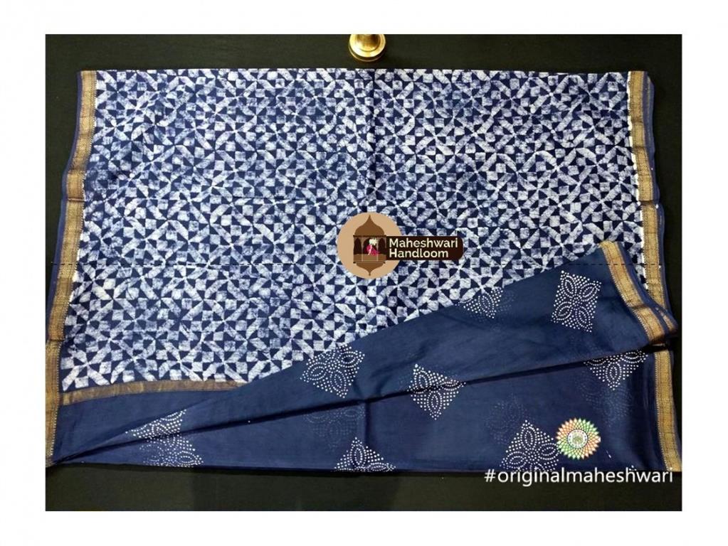 Maheshwari Navy Blue Batik Print Saree