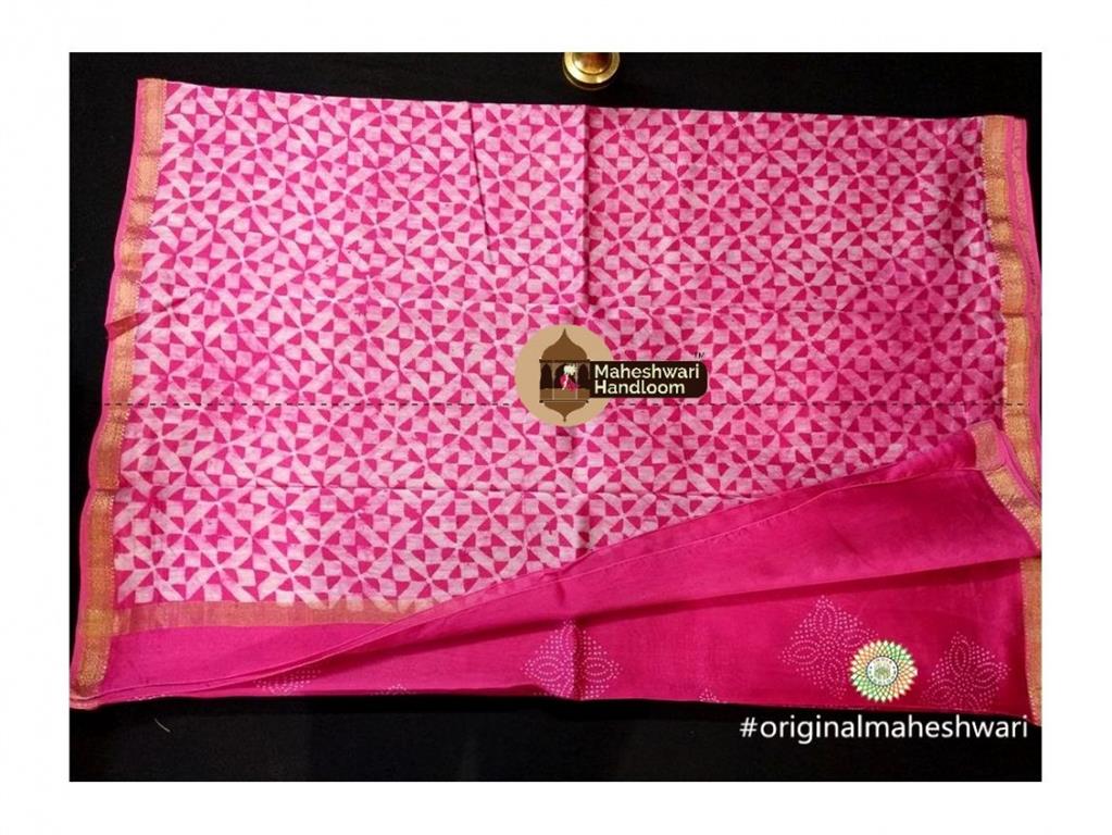 Maheshwari Pink Batik Print Saree