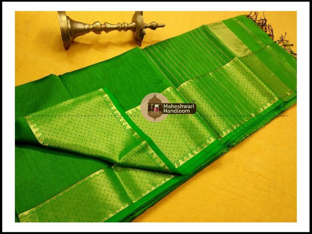 Maheshwari  Green Jari skirt Temple Border saree 