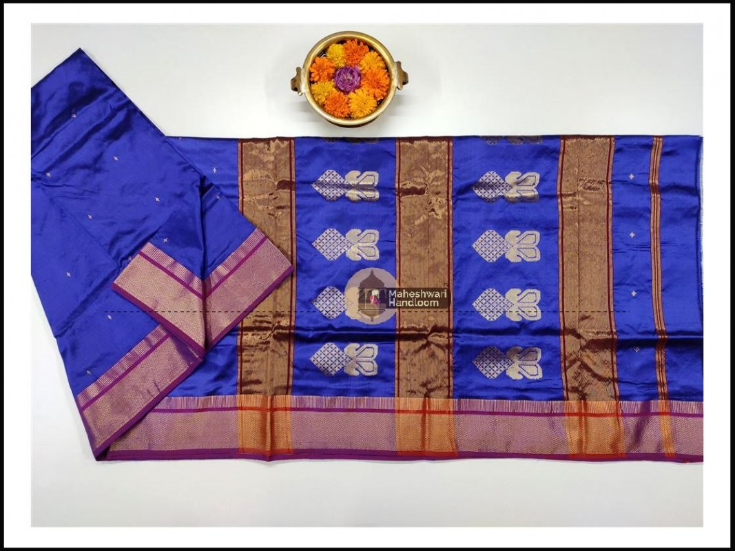 Maheshwari Blue Pure Silk Saree With Buta Buti Weaving