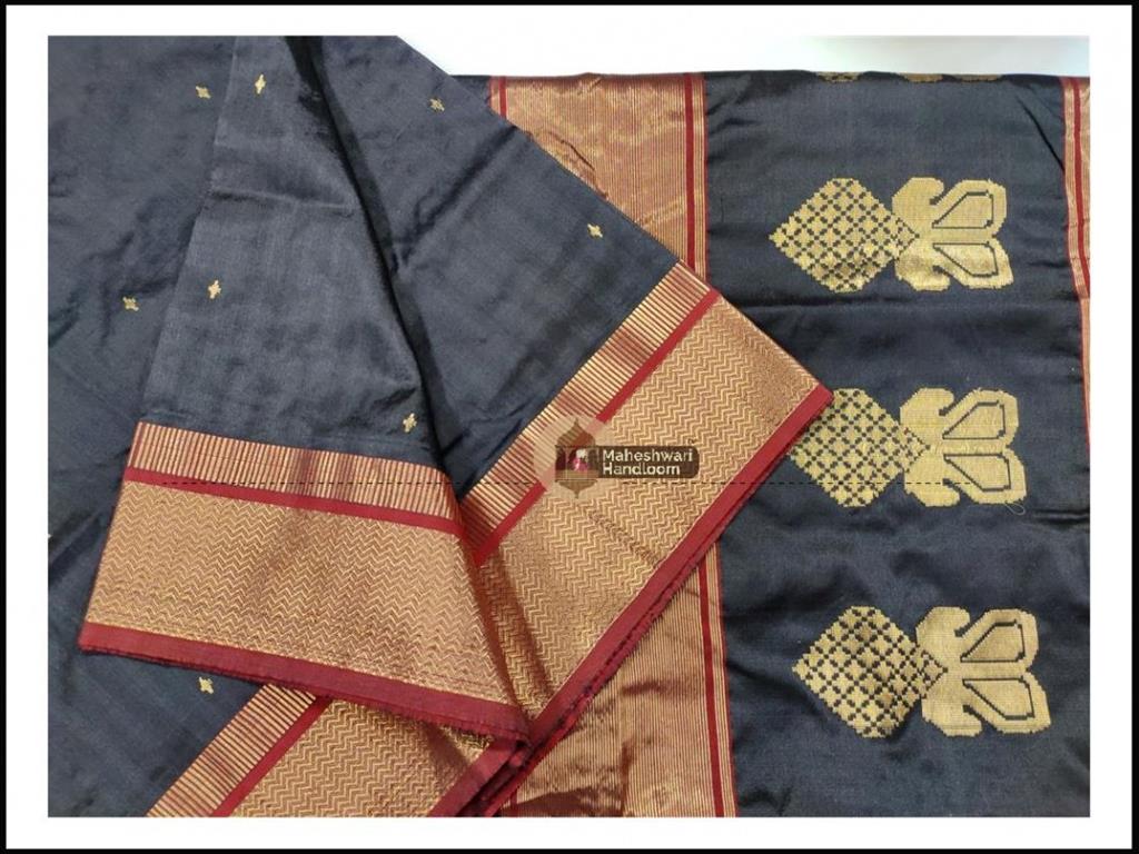Maheshwari Charcol Black Pure Silk Saree With Buta Buti Weaving
