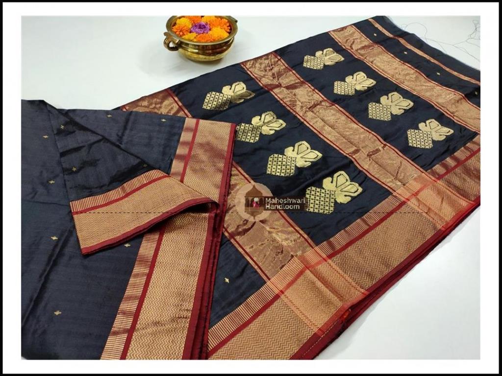 Maheshwari Charcol Black Pure Silk Saree With Buta Buti Weaving