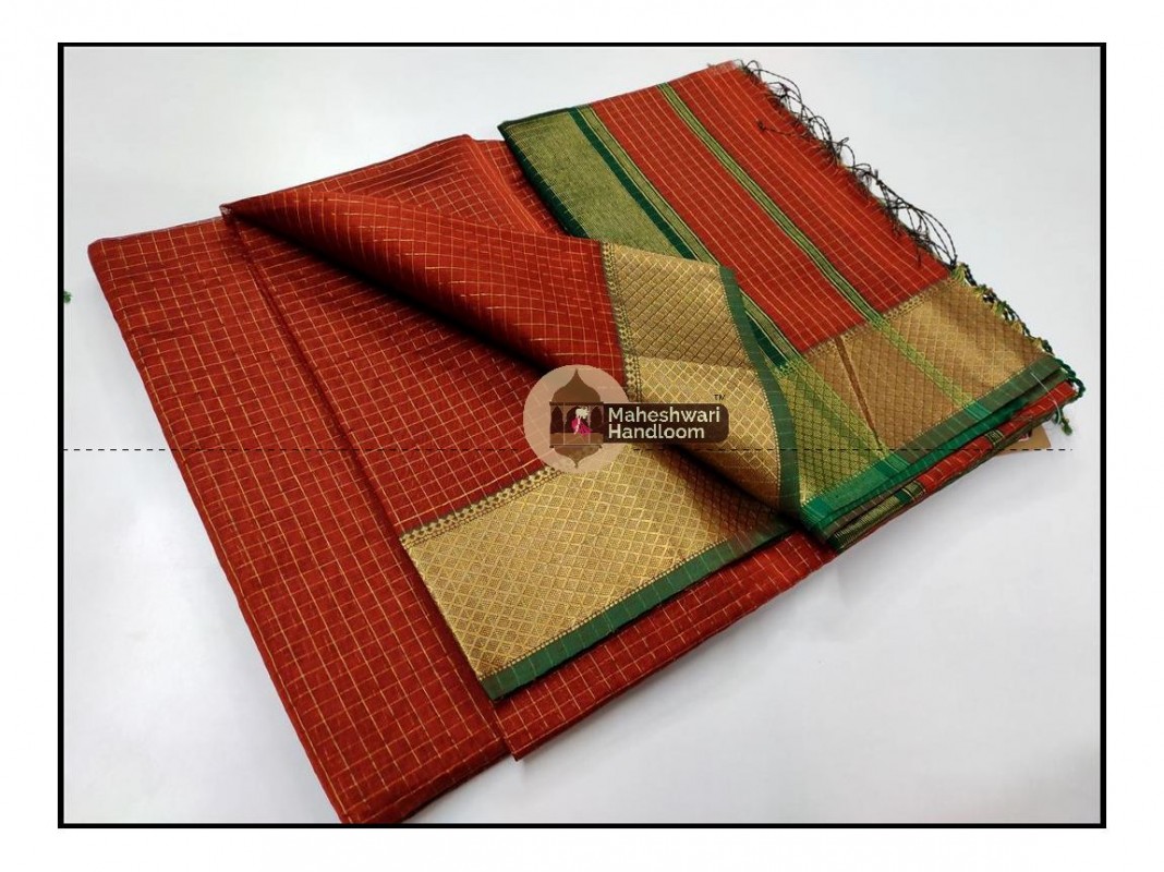Maheshwari  Rust Checkered Weaving Saree