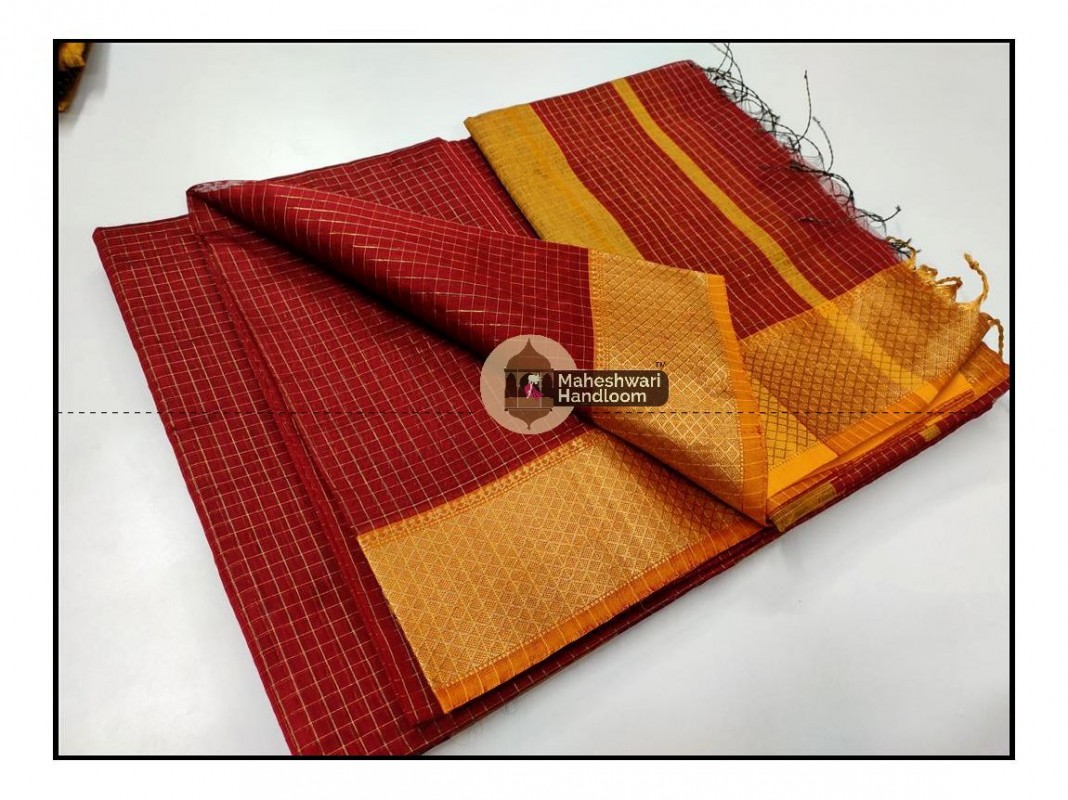 Maheshwari Red Jari Checkered Weaving Saree