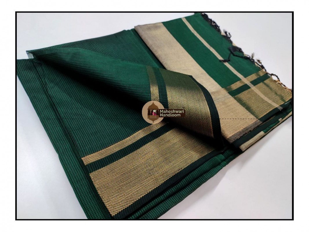 Maheshwari Chutney Green  Checks Fabric Saree
