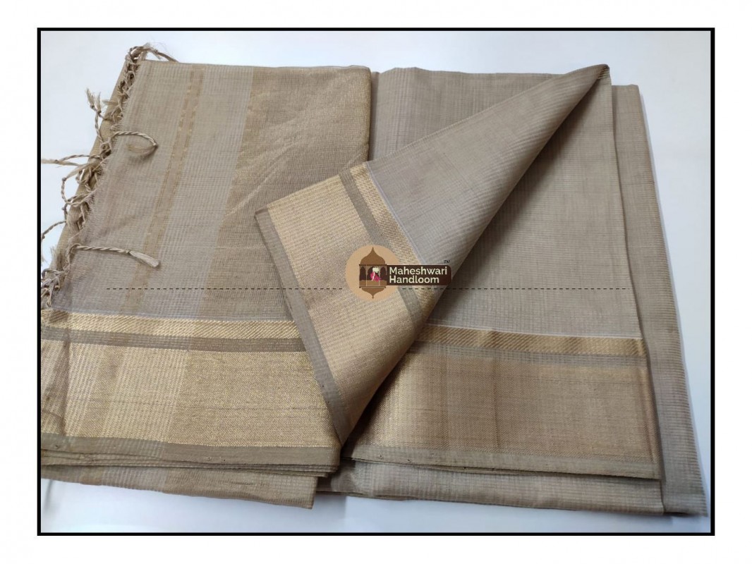 Maheshwari Grey  Checks Fabric Saree