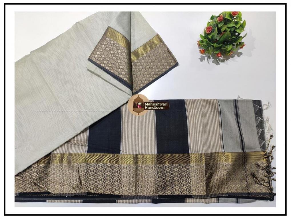 Maheshwari White Resham Flower Border saree