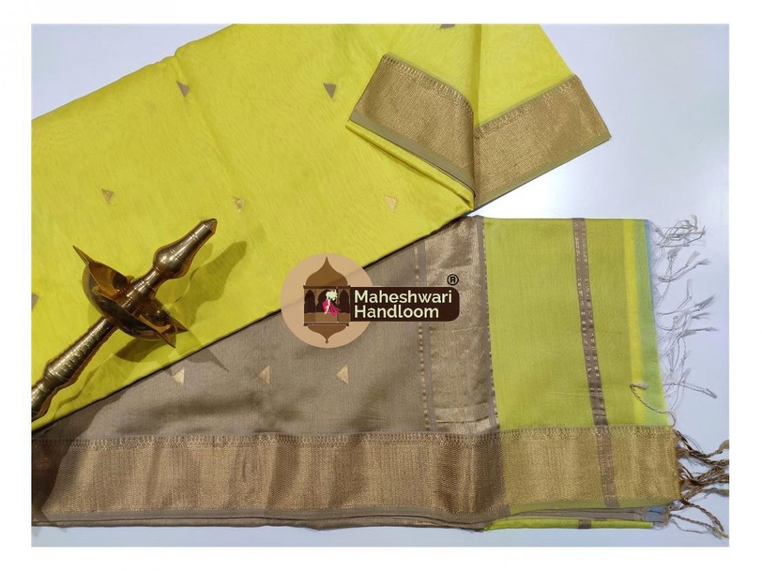 Maheshwari Yellow Tringle Buti saree