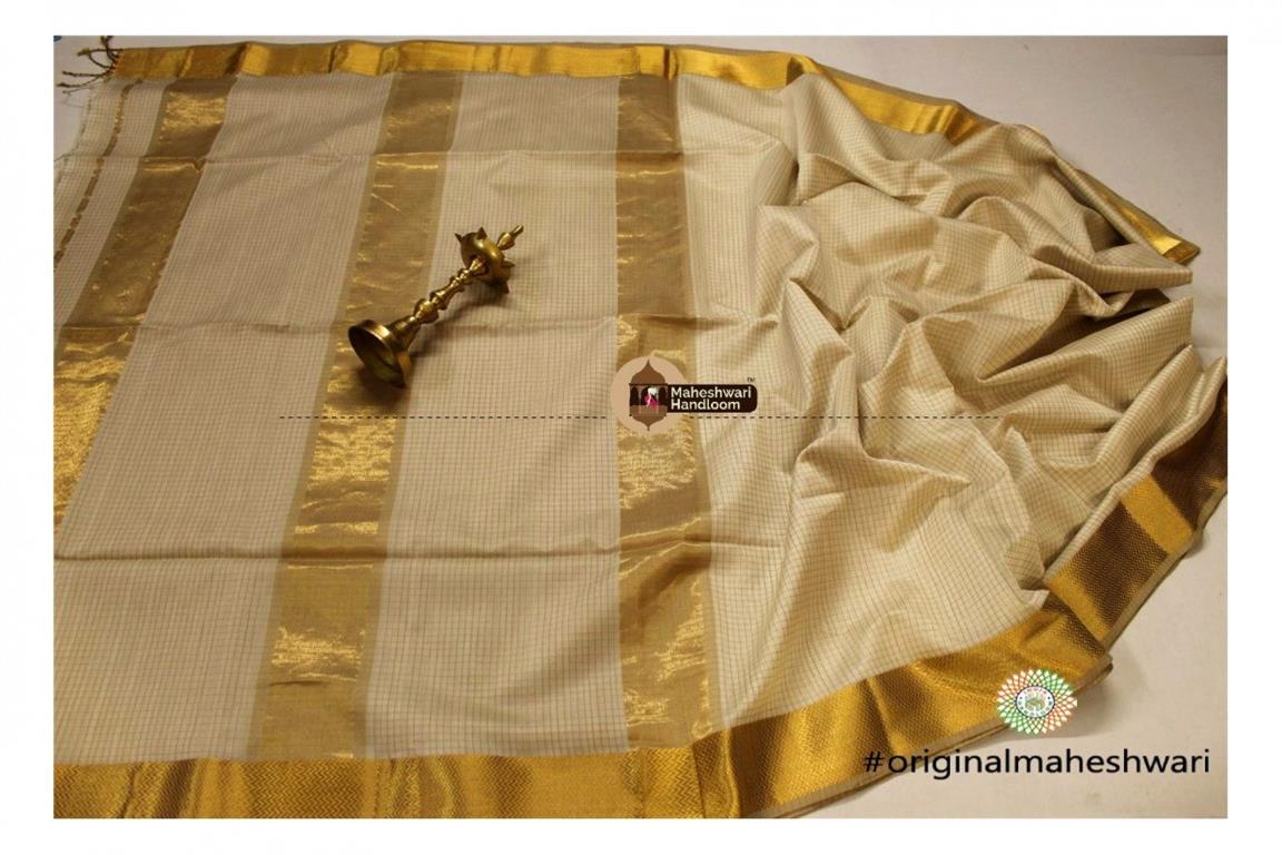 Maheshwari White Grey Self Checks Body Saree