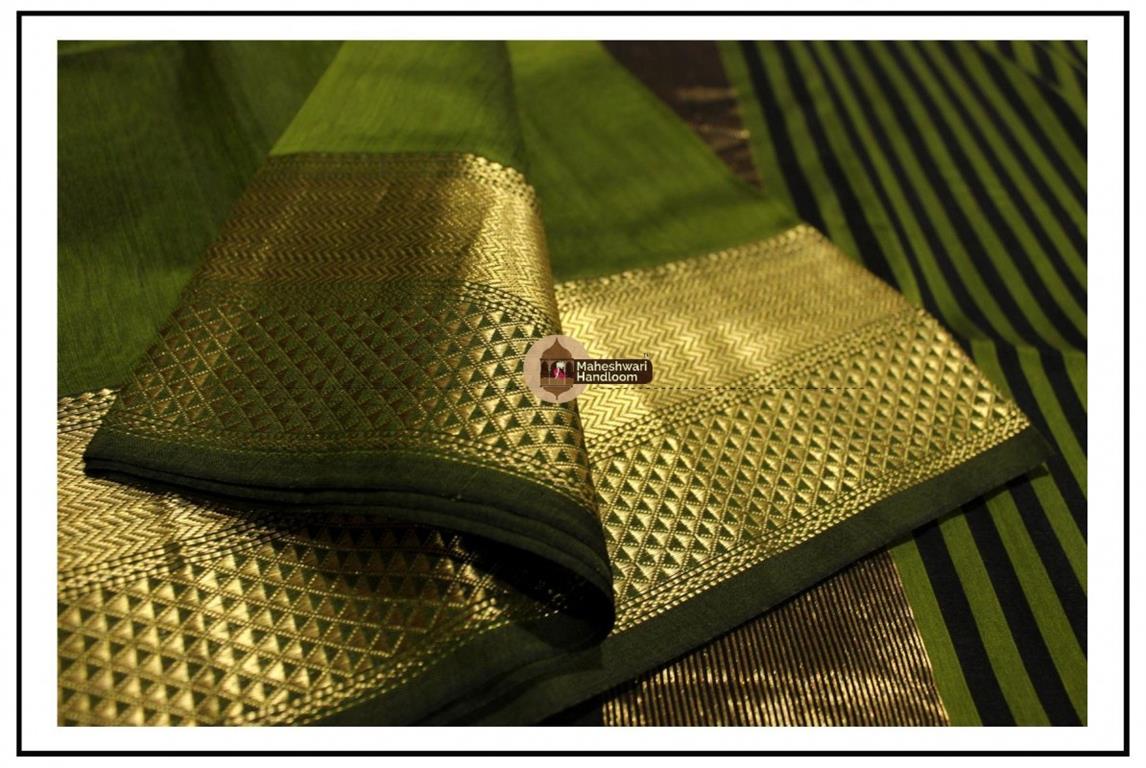 Maheshwari Green Jari Diamond Chatai Saree 