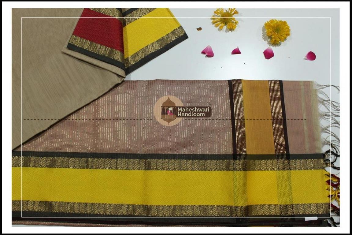 Maheshwari Tussar Keri buti Border Saree