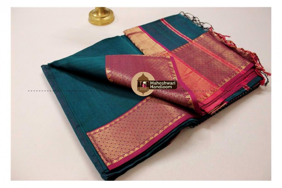 Maheshwari Rama Green Border saree