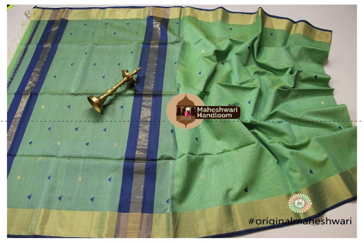 Maheshwari Pista Green Triangle Buti - Motifs Saree