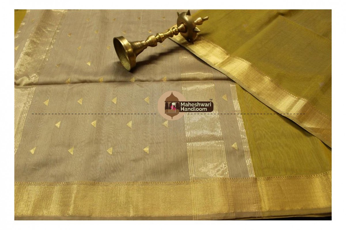 Maheshwari Mehandi Green Tringle Buti Weaving saree