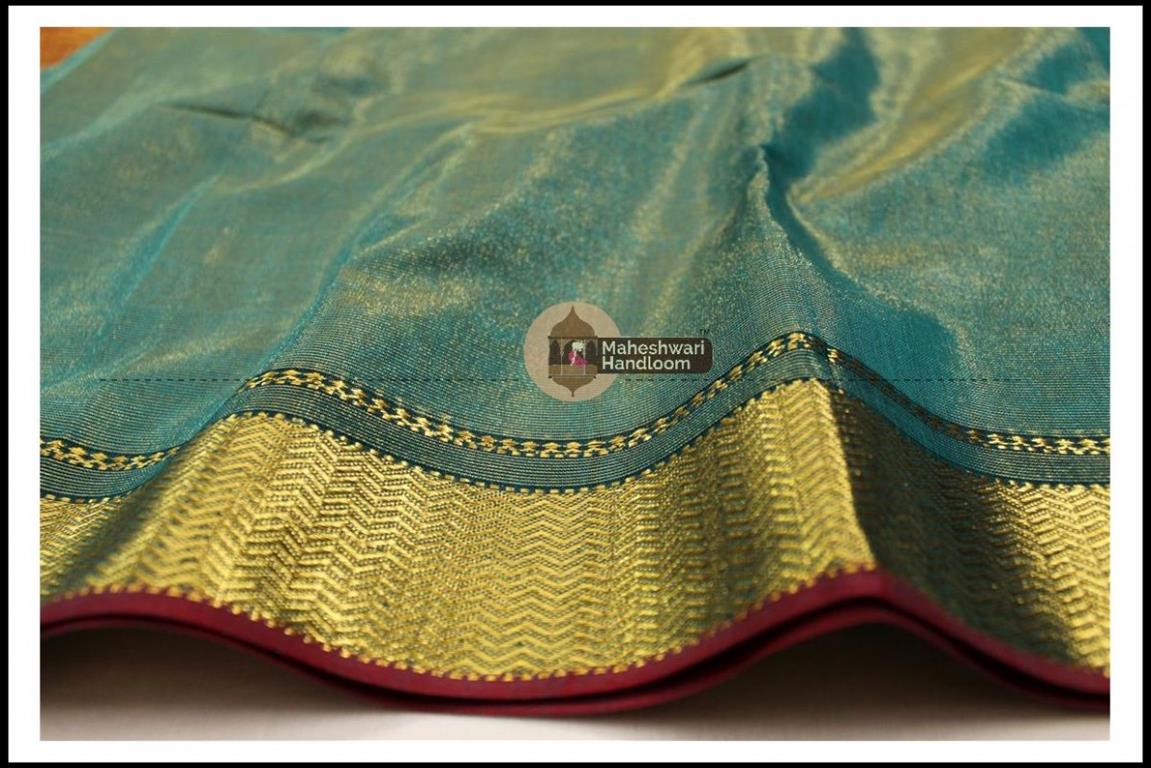 Maheshwari Firozi Tissue Buti Pallu Weaving Saree