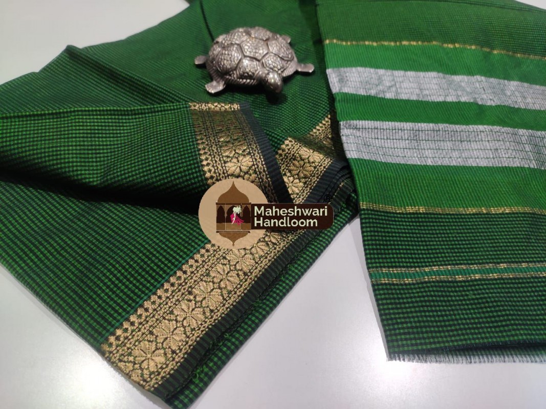 Maheshwari Green Garbh Reshmi Saree