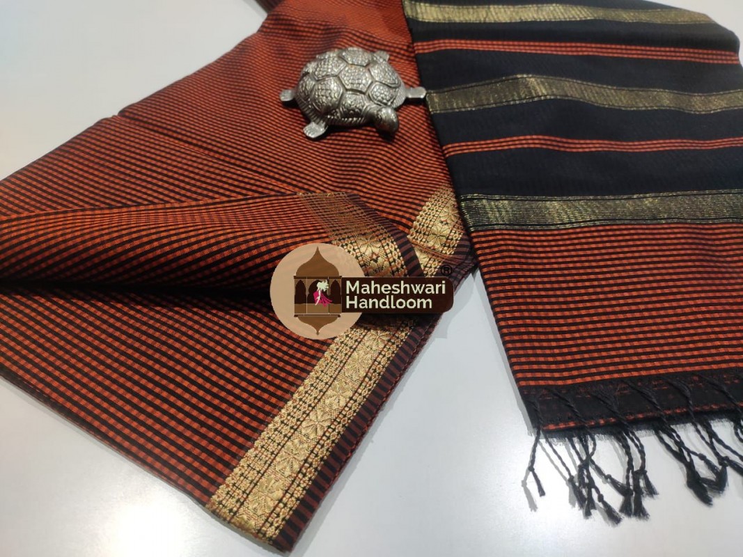Maheshwari Rust Orange Garbh Reshmi Silk Saree
