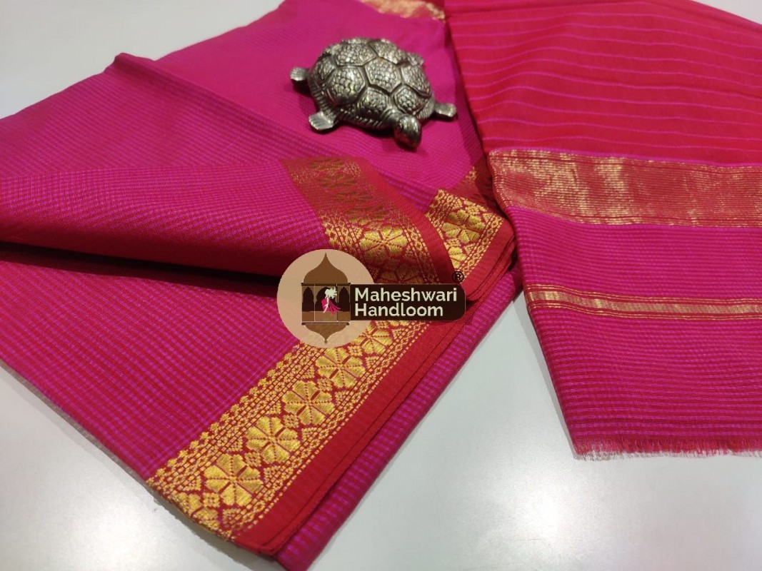 Maheshwari Pink Garbh Reshmi Saree 