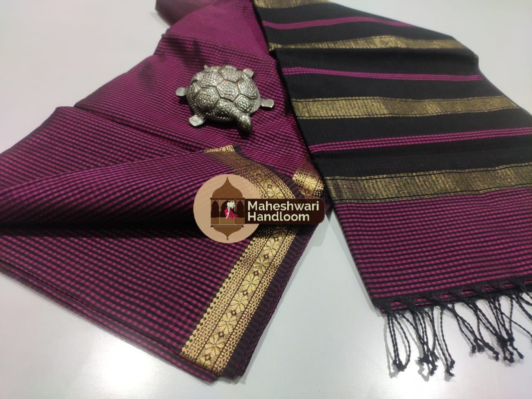  Maheshwari Magenta Garbh Reshmi Saree