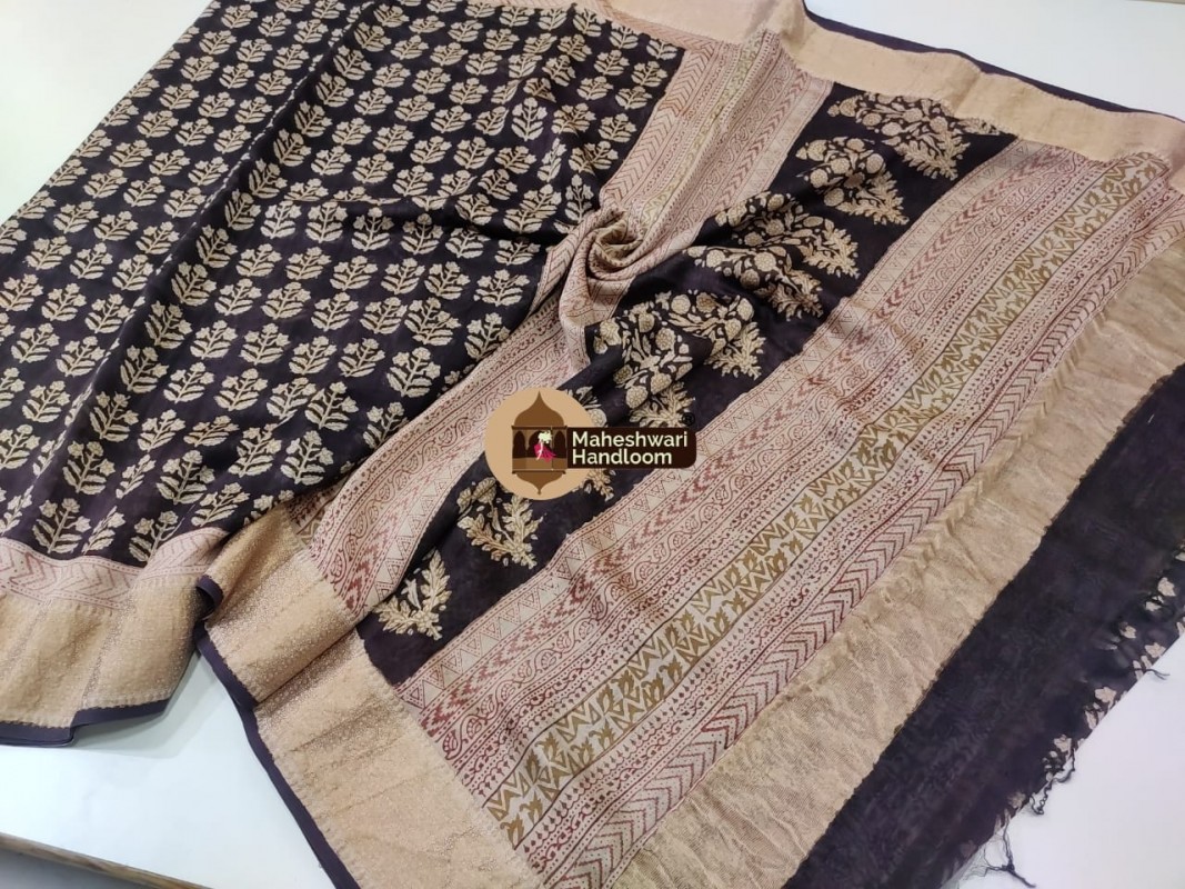 Maheshwari Handwoven Silk Cotton Bagh Handblock Printed Sarees with Broad Zari Border 